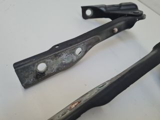 bontott VW POLO V Motorháztető Zsanér Pár