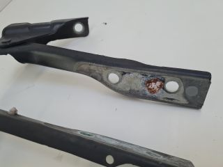 bontott VW POLO V Motorháztető Zsanér Pár