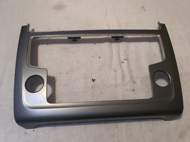 bontott VW POLO V Multifunkciós Kijelző Keret