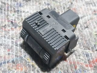 bontott VW POLO V Műszerfal Fényerő Szabályzó