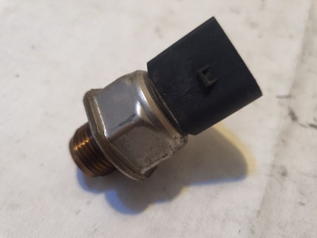 bontott VW POLO V Nyomásszabályzó Szelep