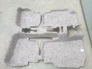 bontott VW POLO V Padlószőnyeg Alatti Szigetelés