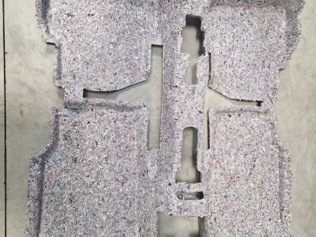 bontott VW POLO V Padlószőnyeg Alatti Szigetelés