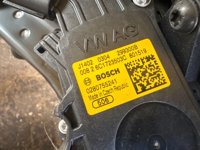 bontott VW POLO V Pedálsor (Gáz, Fék, Kuplung)