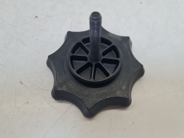 bontott VW POLO V Pótkerék Rögzítő