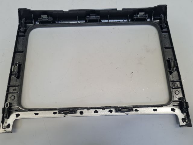 bontott VW POLO V Rádió / CD Keret