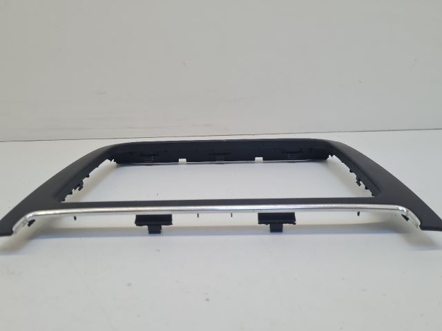 bontott VW POLO V Rádió / CD Keret