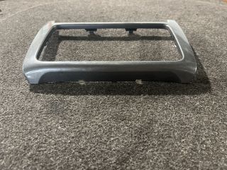 bontott VW POLO V Rádió / CD Keret