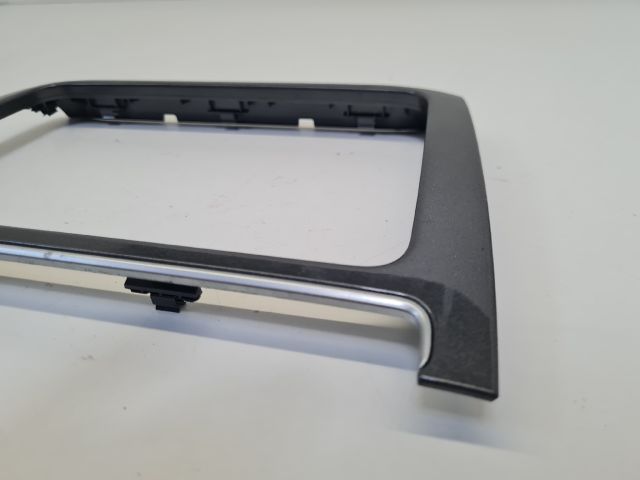 bontott VW POLO V Rádió / CD Keret