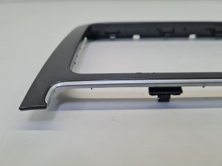 bontott VW POLO V Rádió / CD Keret