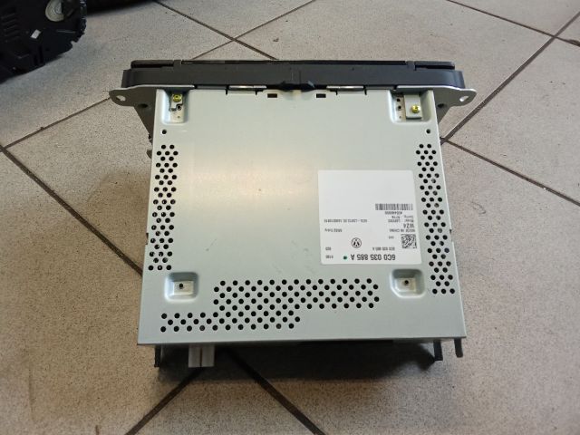 bontott VW POLO V Rádió / CD