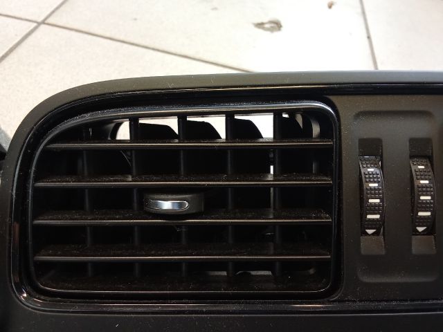 bontott VW POLO V Szellőző Szett