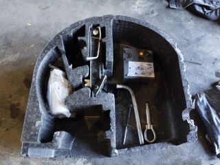 bontott VW POLO V Szerszámkészlet