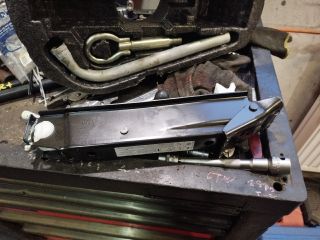 bontott VW POLO V Szerszámkészlet