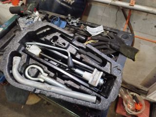 bontott VW POLO V Szerszámkészlet