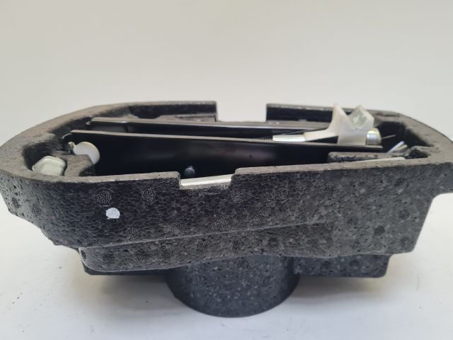 bontott VW POLO V Szerszámkészlet