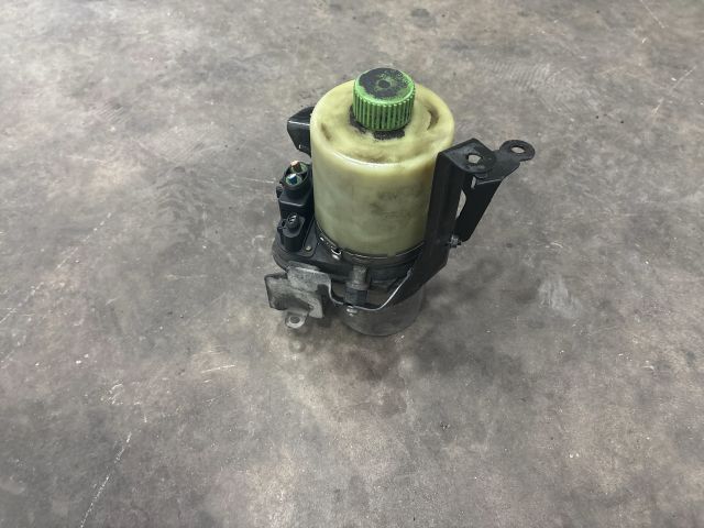 bontott VW POLO V Szervóolaj Tartály