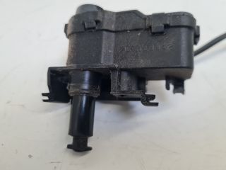 bontott VW POLO V Tankajtó Nyitó Bowden