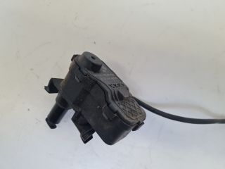 bontott VW POLO V Tankajtó Nyitó Bowden