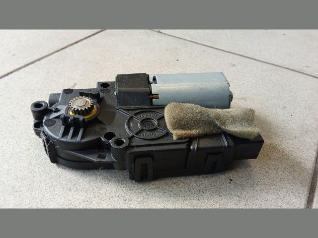 bontott VW POLO V Tetőablak Motor