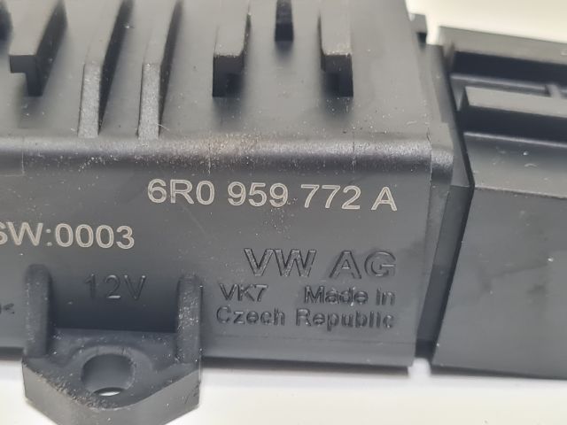 bontott VW POLO V Ülésfűtés Vezérlő