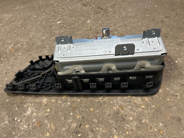 bontott VW POLO V Utasoldali Légzsák