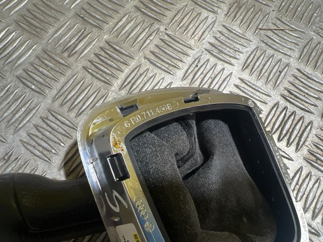 bontott VW POLO V Váltókar Keret