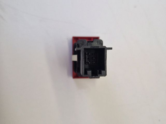 bontott VW POLO V Vészvillogó Kapcsoló