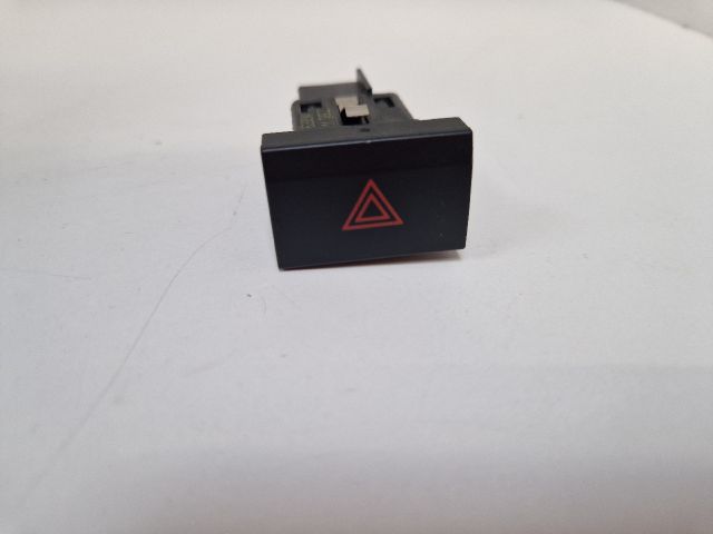 bontott VW POLO V Vészvillogó Kapcsoló