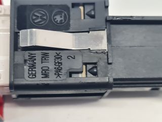 bontott VW POLO V Vészvillogó Kapcsoló