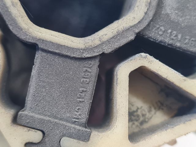 bontott VW POLO V Vízhűtő Radiátor Tartó