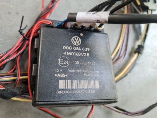 bontott VW POLO V Vonóhorog Elektronika