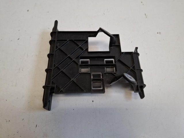 bontott VW POLO VI Motorvezérlő Doboz (Műanyag)