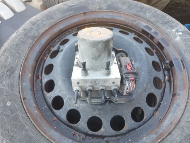 bontott VW POLO VI ABS Kocka