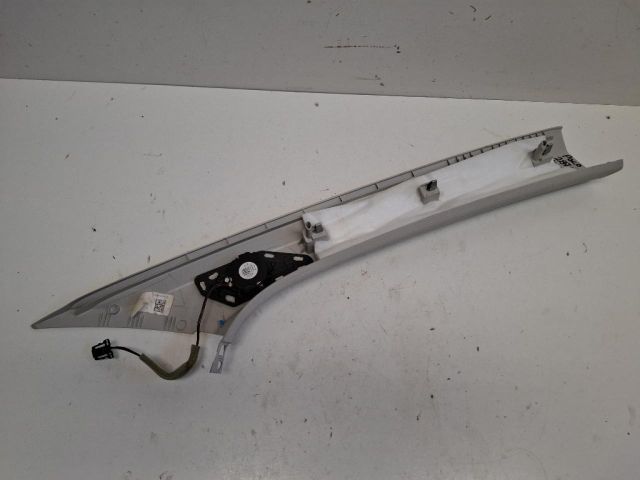 bontott VW POLO VI Bal A Oszlop Burkolat