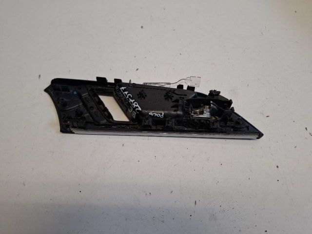 bontott VW POLO VI Bal első Belső Kilincs