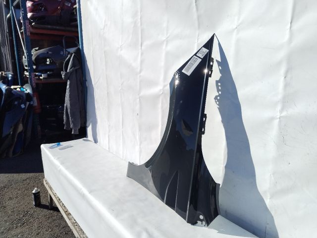 bontott VW POLO VI Bal első Sárvédő