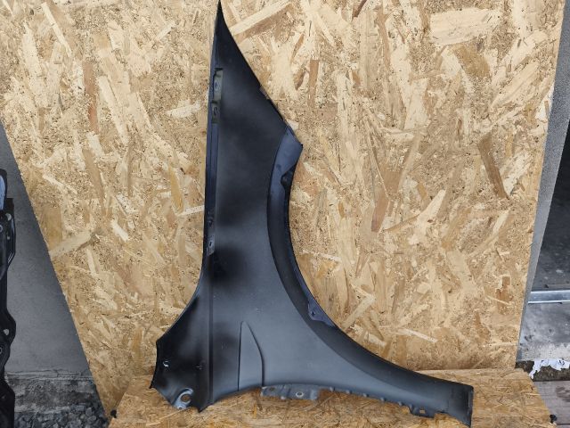 bontott VW POLO VI Bal első Sárvédő