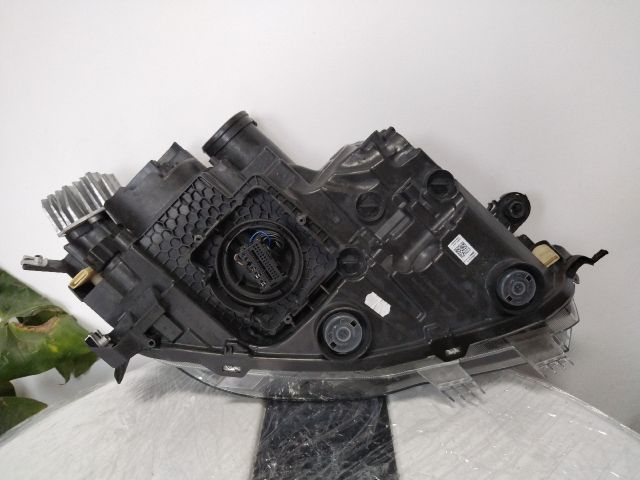 bontott VW POLO VI Bal Fényszóró