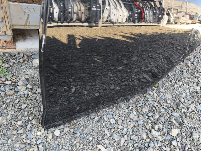 bontott VW POLO VI Bal hátsó Ajtó (Üres lemez)