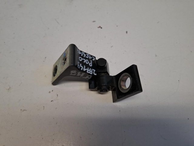 bontott VW POLO VI Bal hátsó Alsó Zsanér