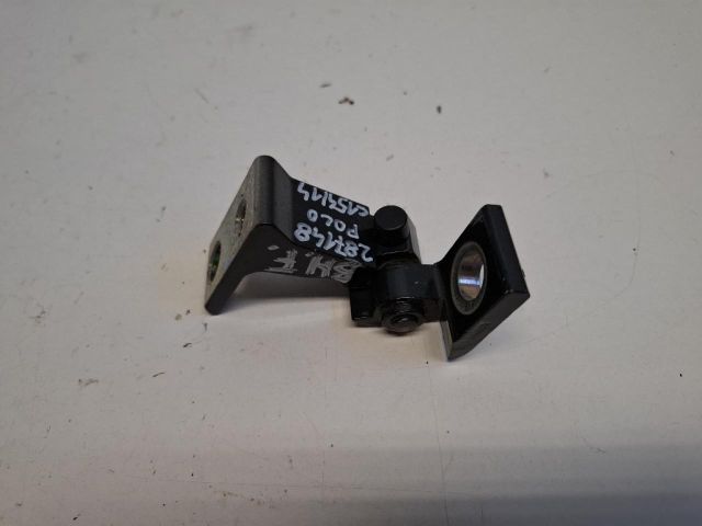 bontott VW POLO VI Bal hátsó Felső Zsanér