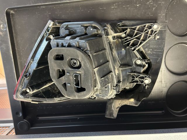 bontott VW POLO VI Bal Hátsó Lámpa Foglalat