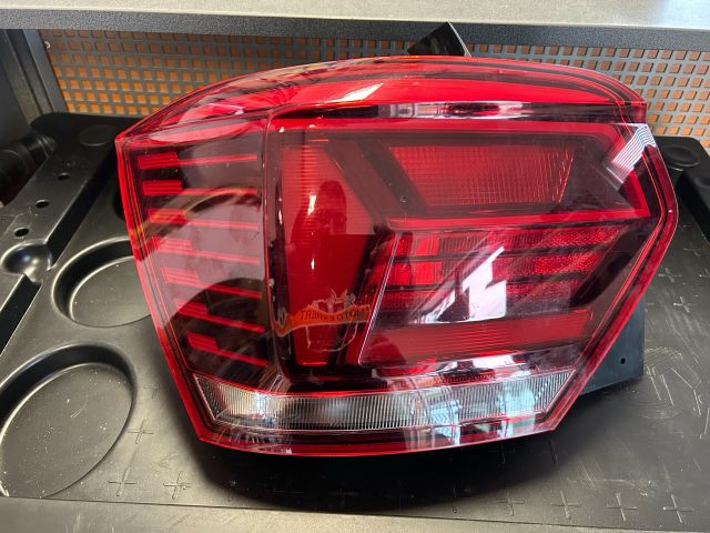 bontott VW POLO VI Bal Hátsó Lámpa Foglalat