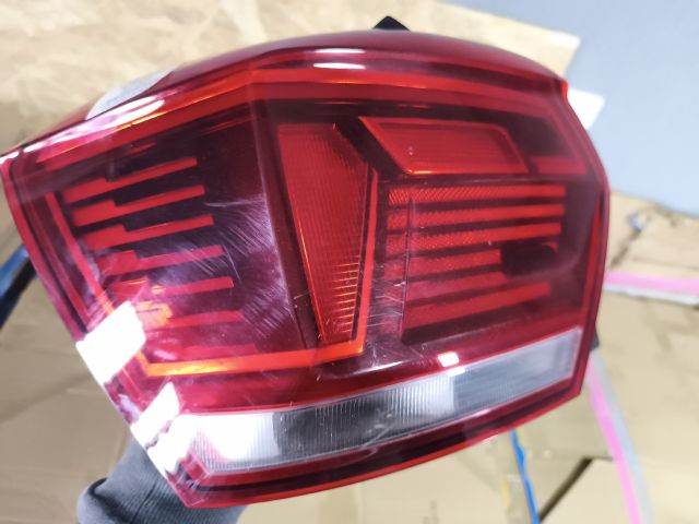 bontott VW POLO VI Bal Hátsó Lámpa