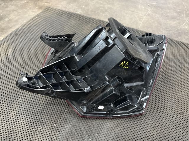 bontott VW POLO VI Bal Hátsó Lámpa