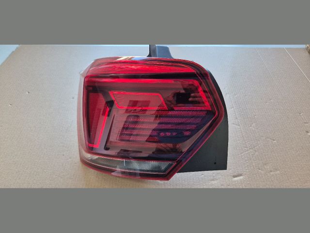 bontott VW POLO VI Bal Hátsó Lámpa