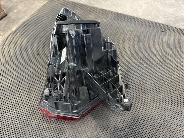 bontott VW POLO VI Bal Hátsó Lámpa