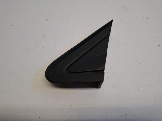 bontott VW POLO VI Bal Visszapillantó Tükör Előtti Burkolat