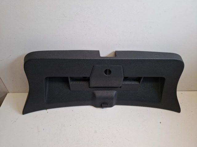 bontott VW POLO VI Csomagtérajtó Kárpit